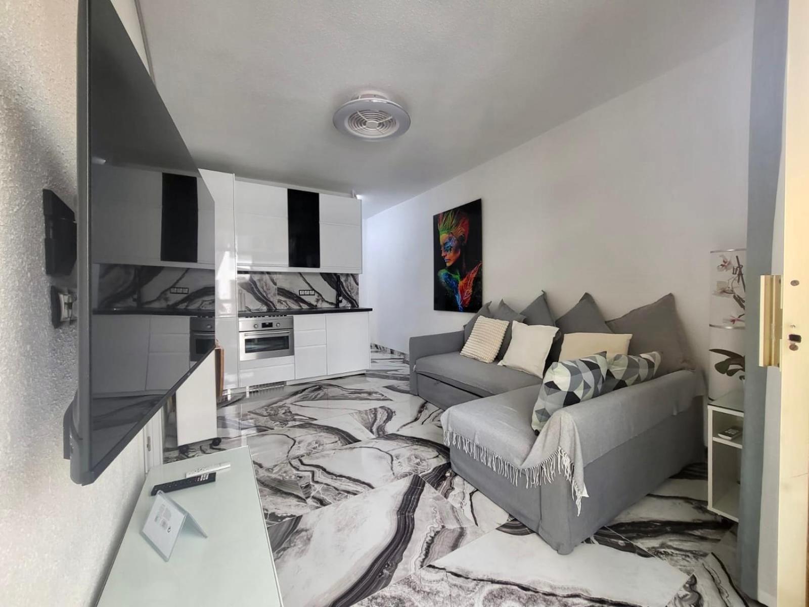 2 Bedrooms Flat + Balcony + Parking At Las Canteras Beach Las Palmas Exterior photo