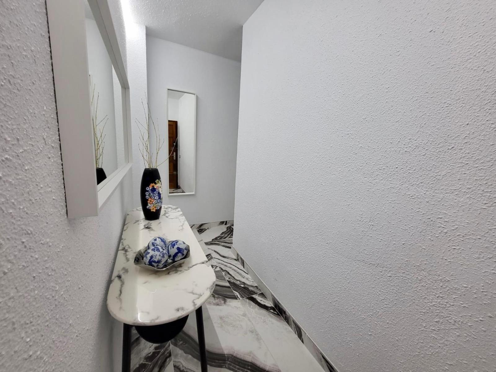 2 Bedrooms Flat + Balcony + Parking At Las Canteras Beach Las Palmas Exterior photo
