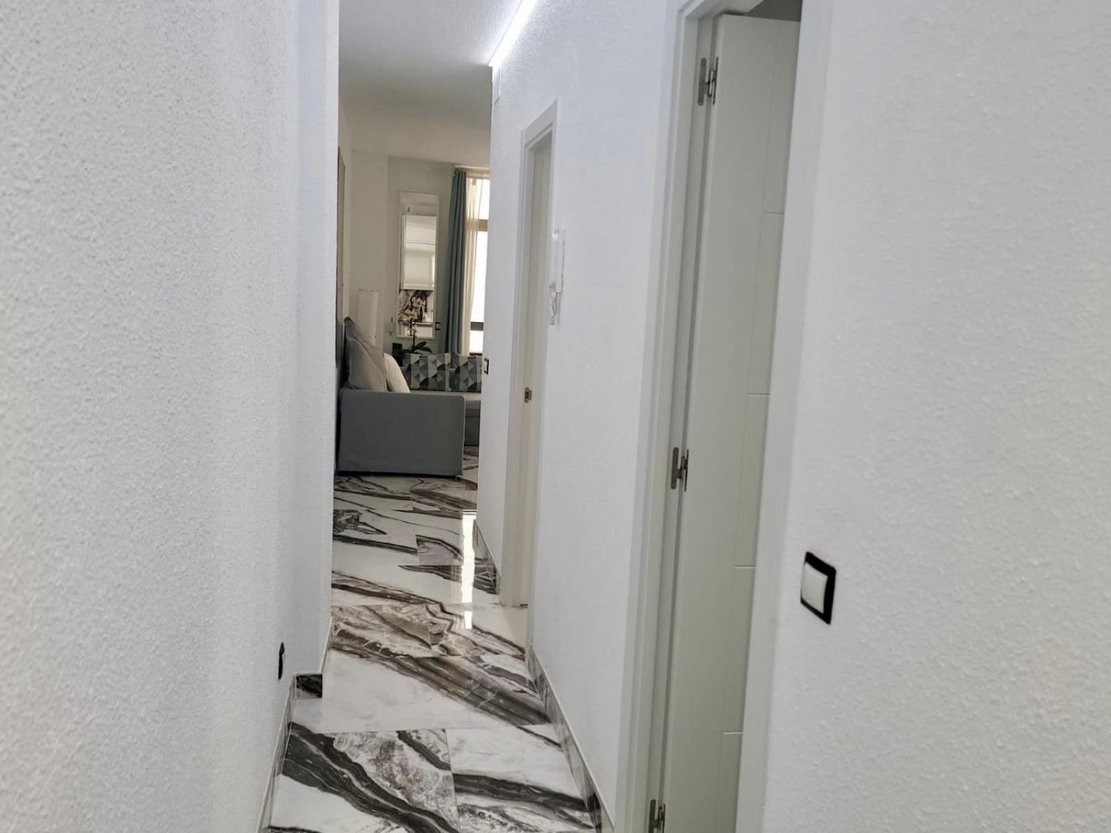 2 Bedrooms Flat + Balcony + Parking At Las Canteras Beach Las Palmas Exterior photo